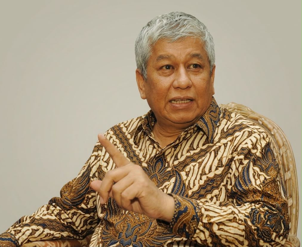 Direktur Eksekutif Ceri Yusri Usman Direktur Eksekutif Ceri Yusri Usman